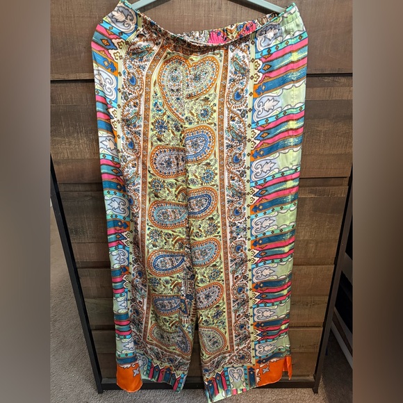 Chico's Multicolor Patterned Pants - Picture 1 of 2